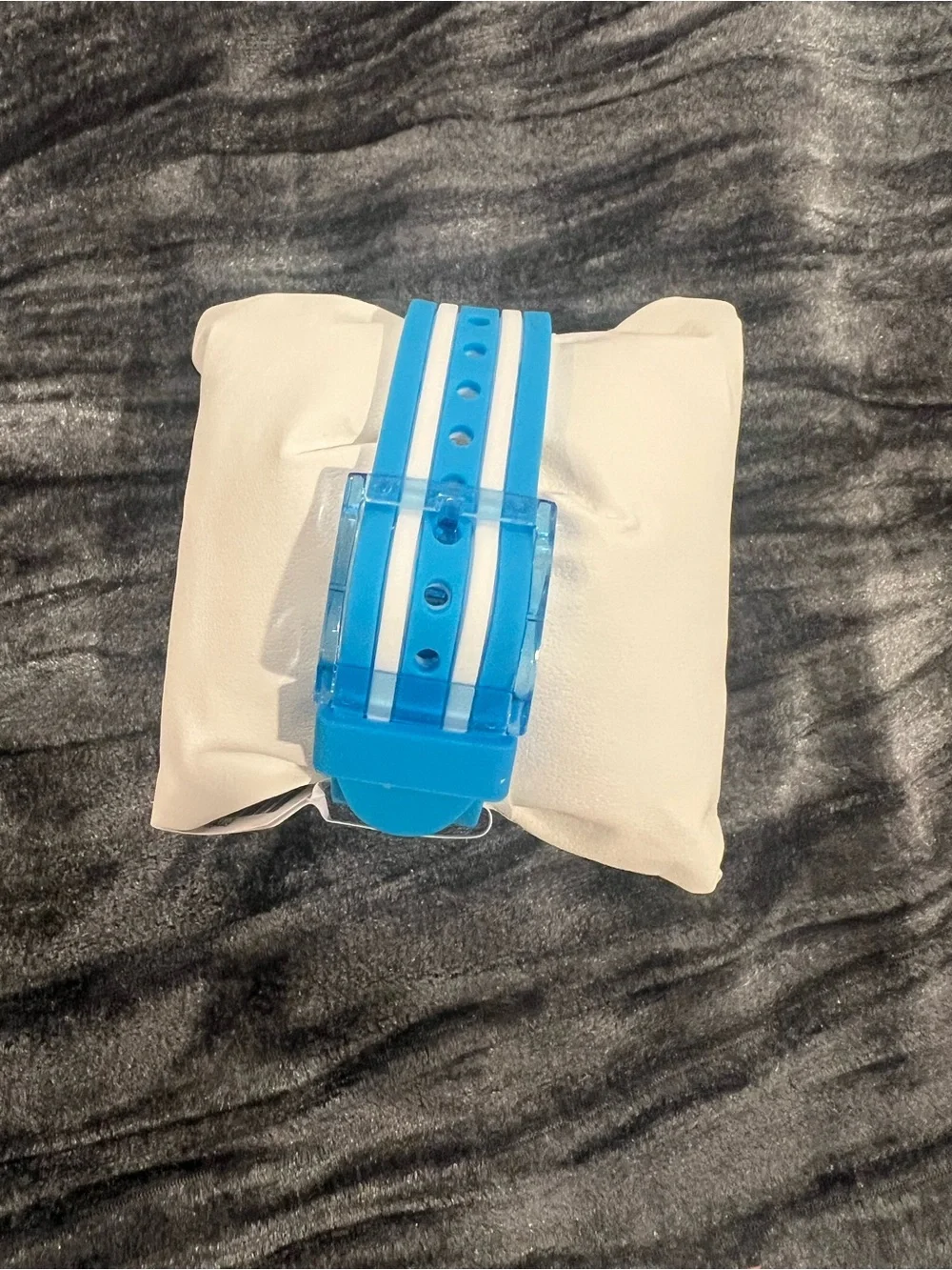 Invicta bold blue